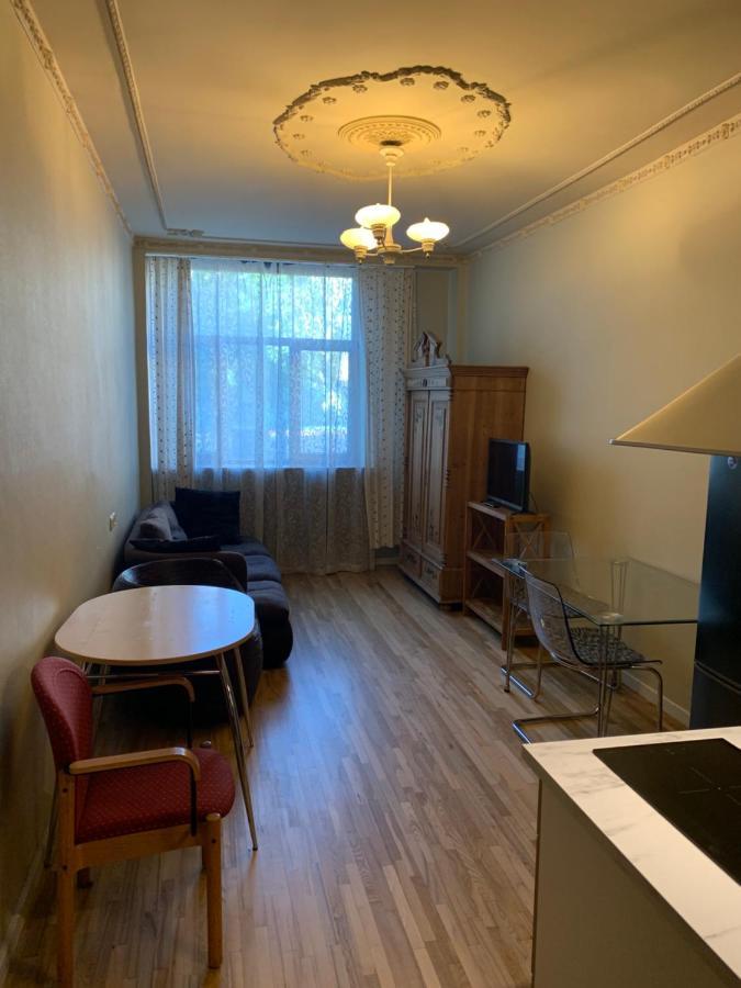 Guesthouse Jakob Lenz Рига Екстериор снимка