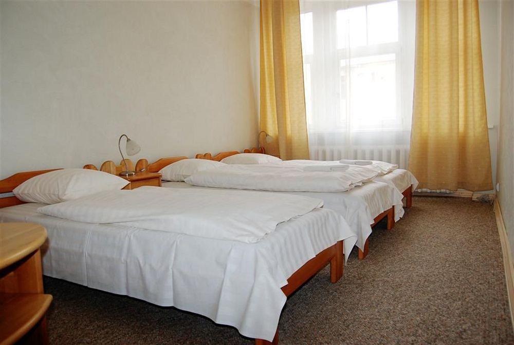 Guesthouse Jakob Lenz Рига Екстериор снимка
