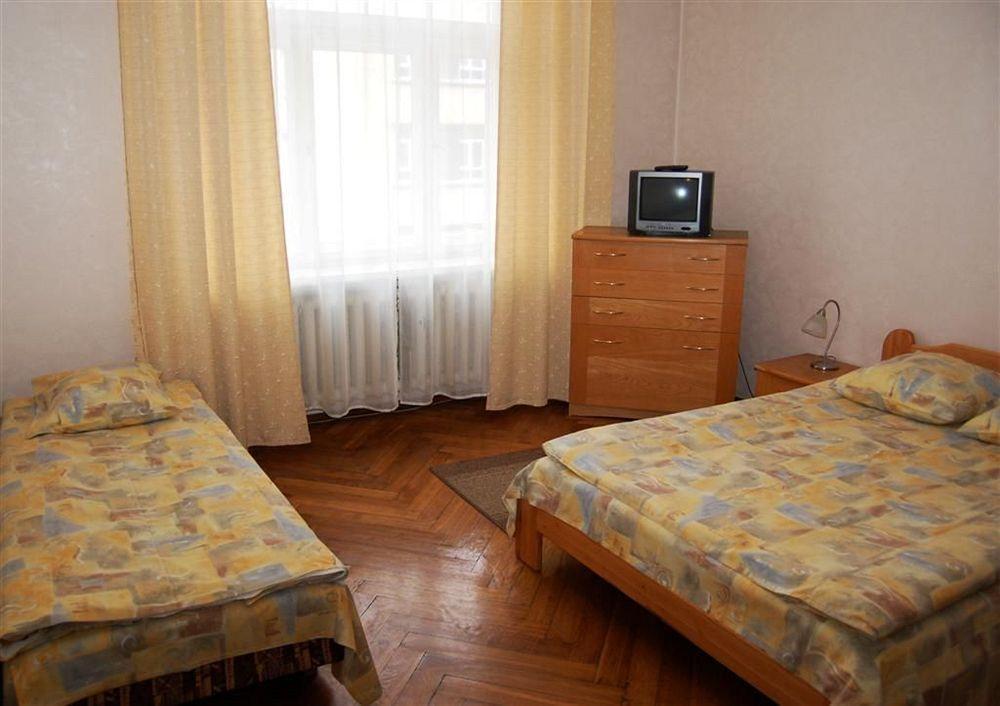 Guesthouse Jakob Lenz Рига Екстериор снимка